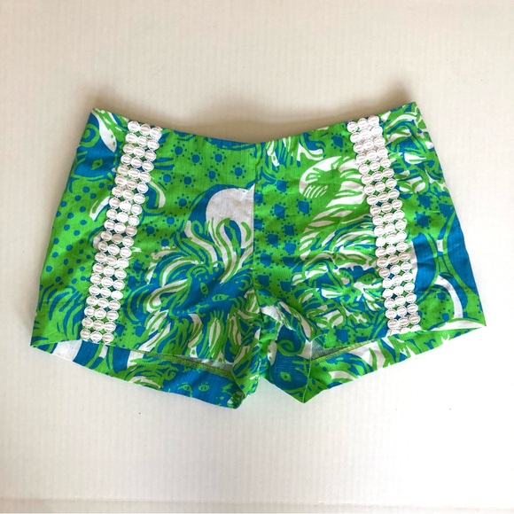 Lilly Pulitzer Pants - Lilly Pulitzer shorts size 4 - hard to find